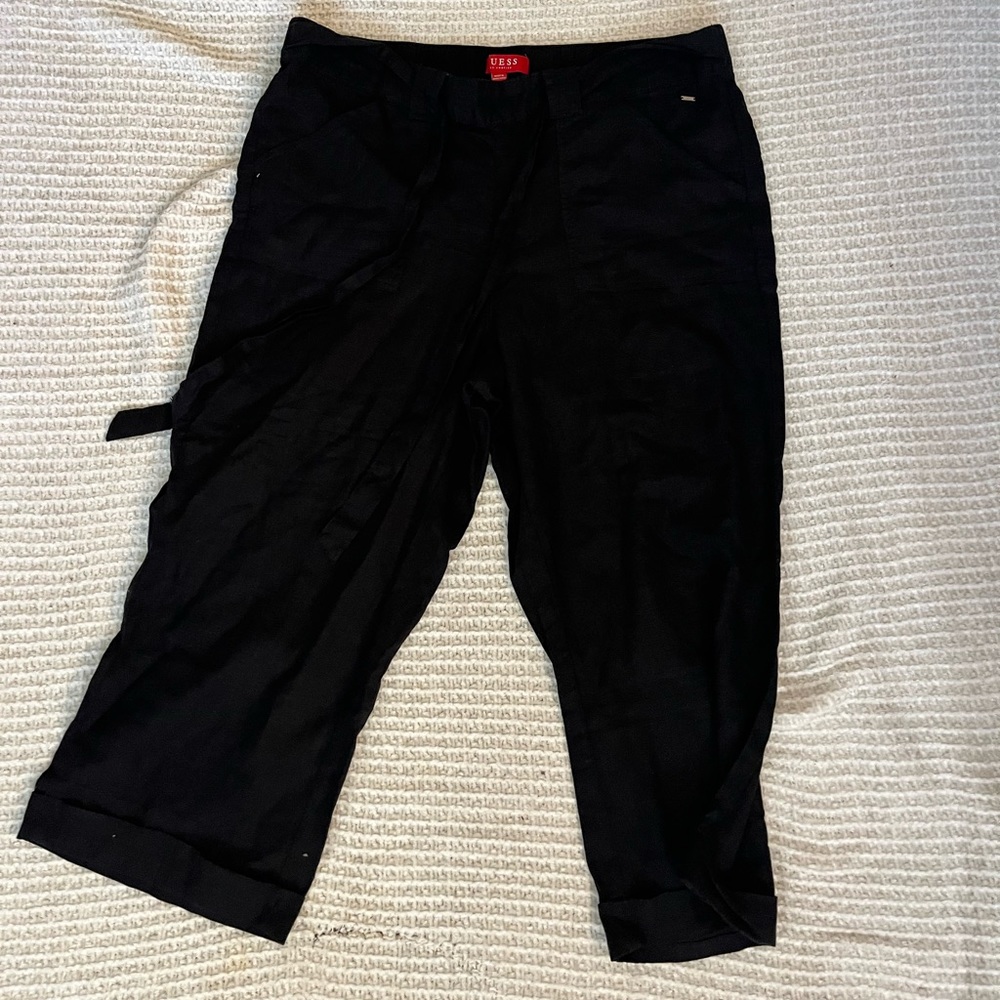 Guess cropped pants